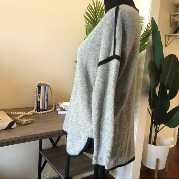 J. Crew 100% Wool Soft Grey Crew Neck Sweater with Black Trim XSmall - Picture 6 of 8